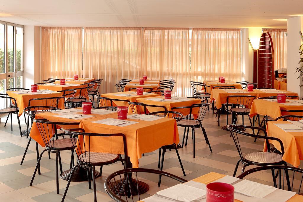Gallia Club 3*