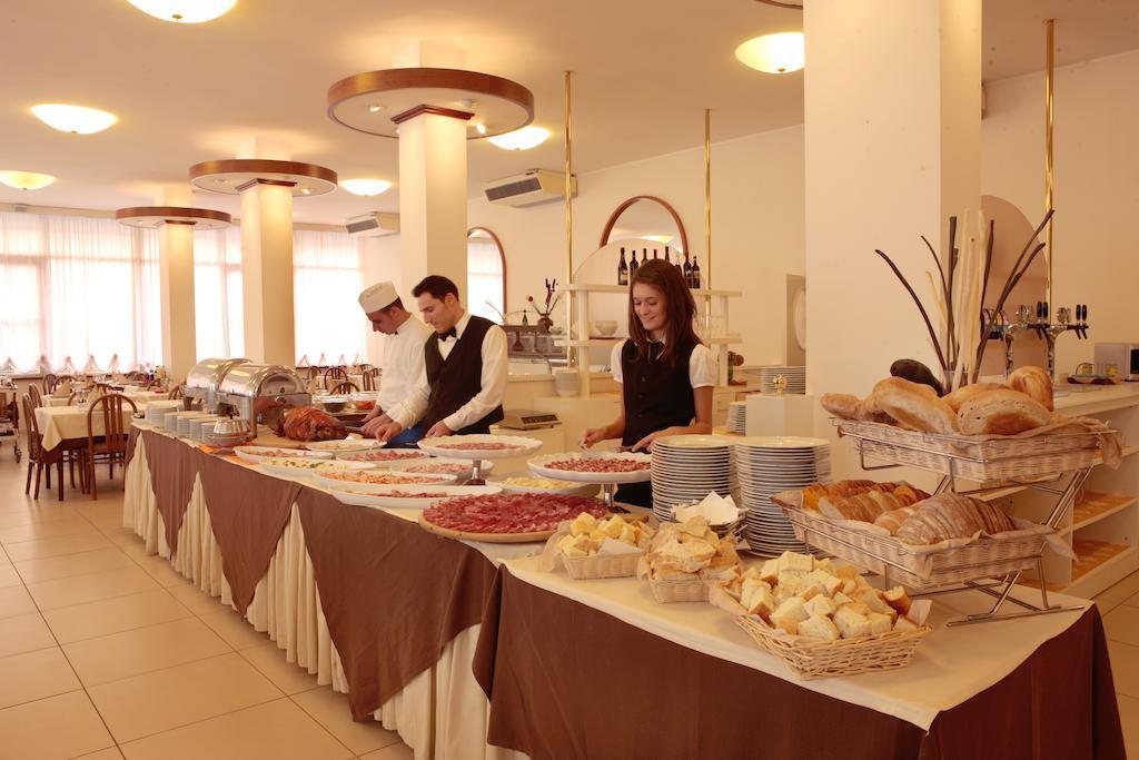 Gallia Club